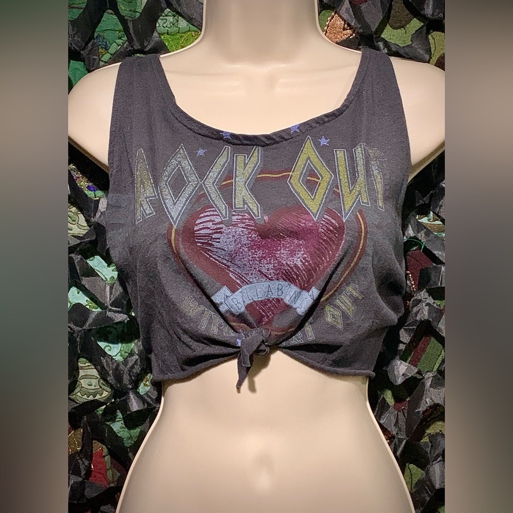Retro Billabong Rock Out Crop Top 🎸